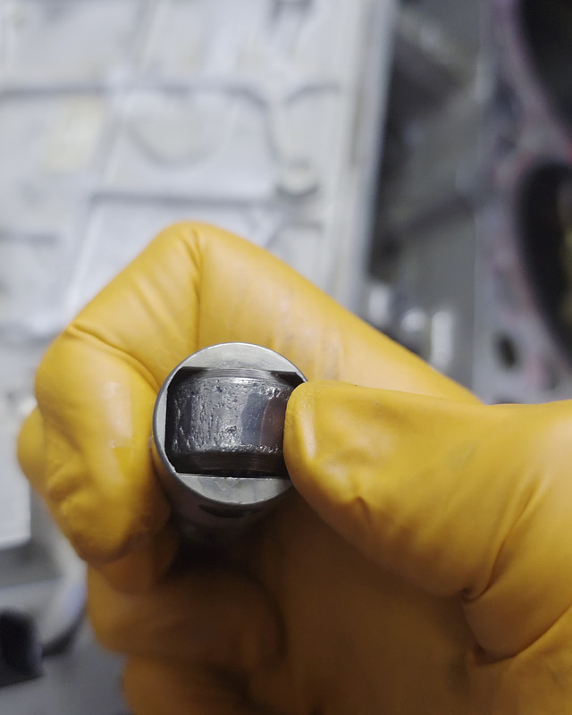 Bearing shell inspected against specification