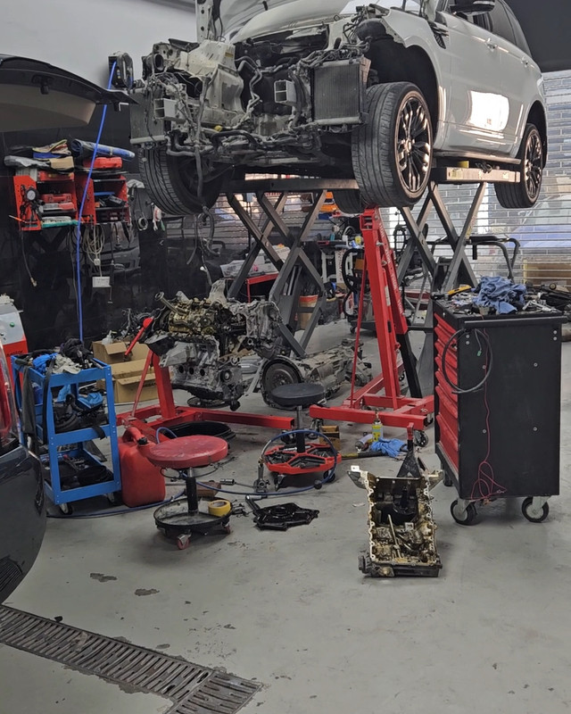 Engine removed from the car for an overhaul